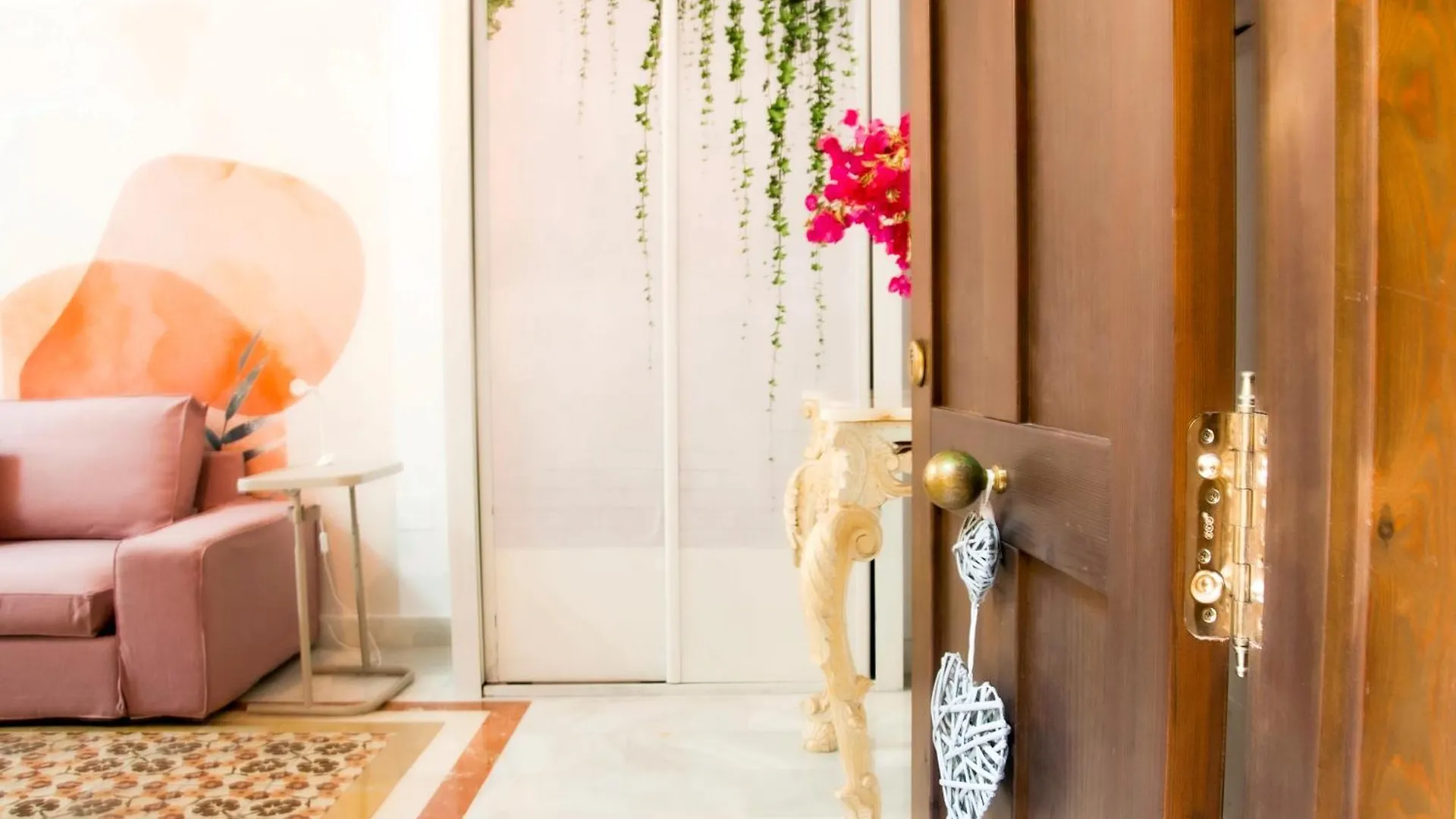 Malaga Dreams Oldtown Free Parking By Easytrip Apartment